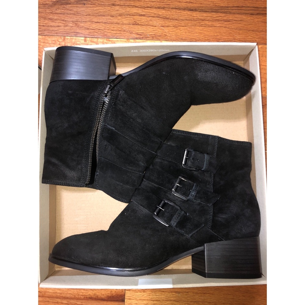 Clarks--Elvina Haze Black Suede boot